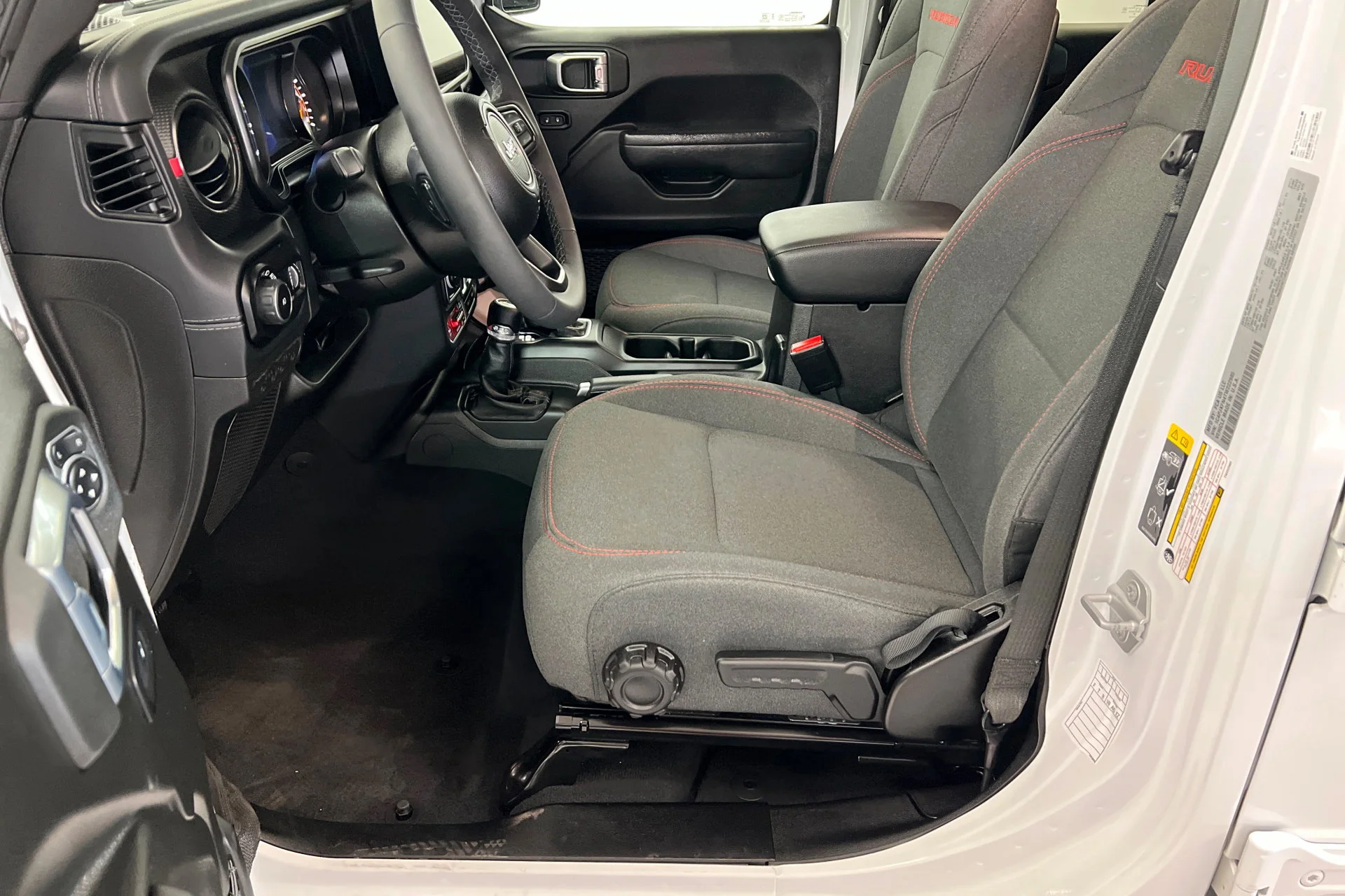 Used 2026 Bright White Clearcoat Jeep Rubicon image 17