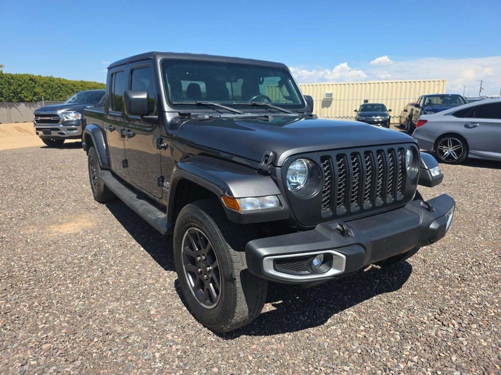 Used 2023 Gray Jeep Overland image 2