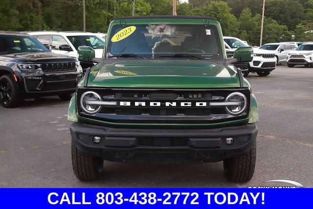 2023 Ford Bronco 4-Door Outer Banks - Photo 2