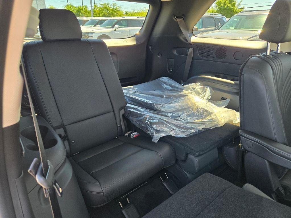 New 2026 White Pearl Hyundai SEL AWD image 11