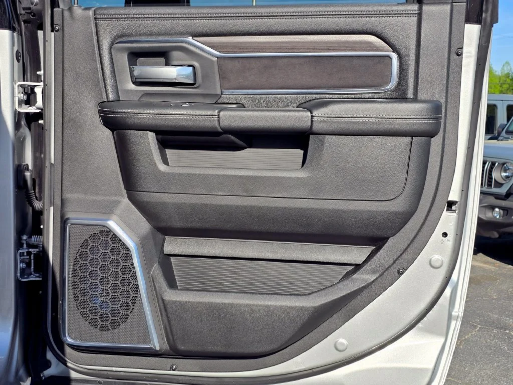 New 2026 Silver Ram Laramie image 40