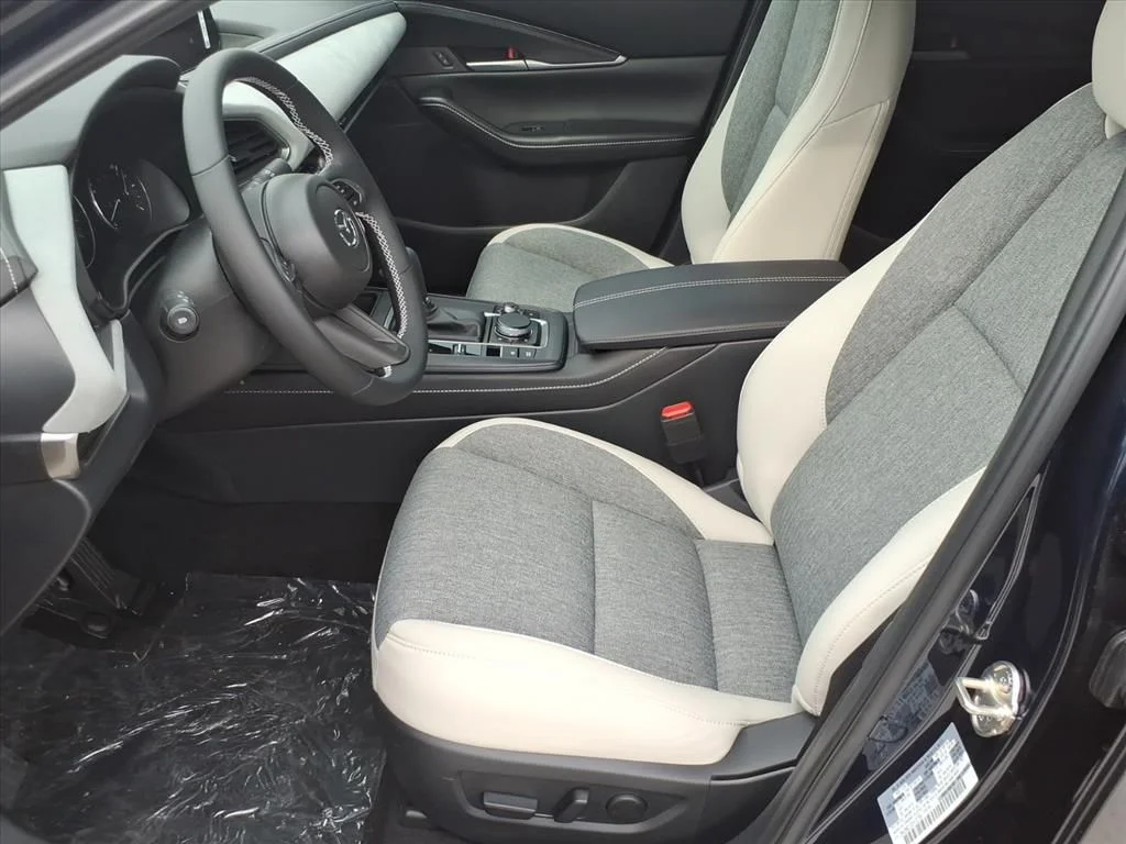 2026 Mazda CX-30 Aire Edition - Photo 18