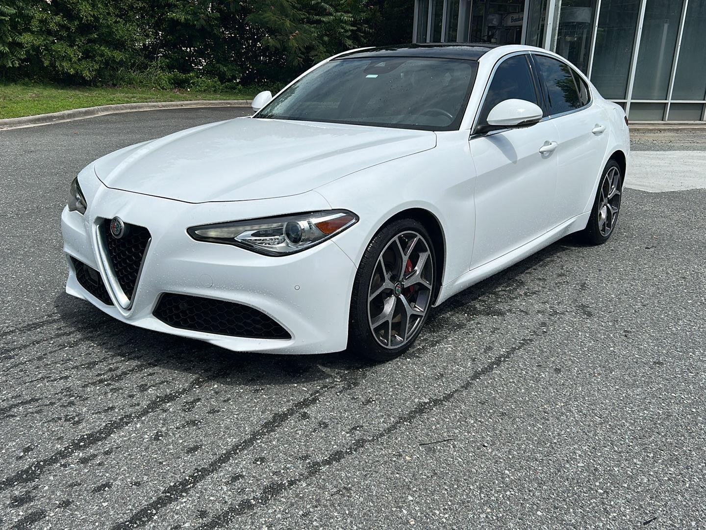 2020 Alfa Romeo Giulia 2.0 Ti Auto's photo