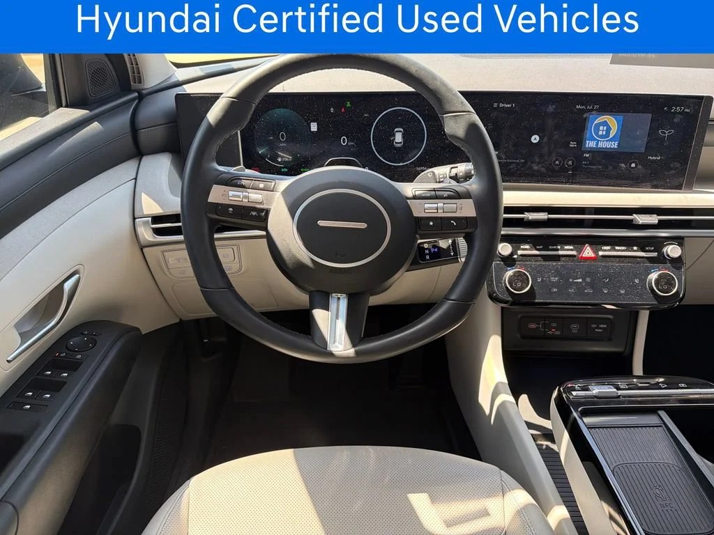 Certified Pre-Owned 2025 Hyundai Tucson Hybrid SEL Convenience