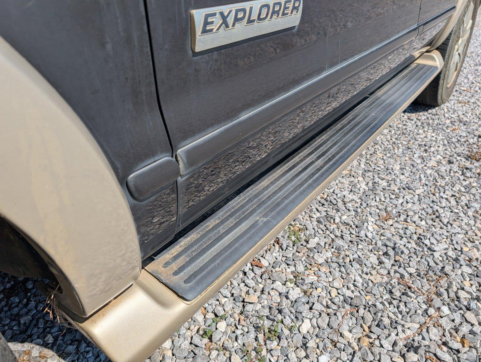 Used 2006 Mineral Grey Metallic Ford Eddie Bauer image 13