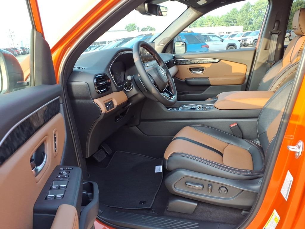 New 2026 Sunset Orange Honda TrailSport Elite image 17