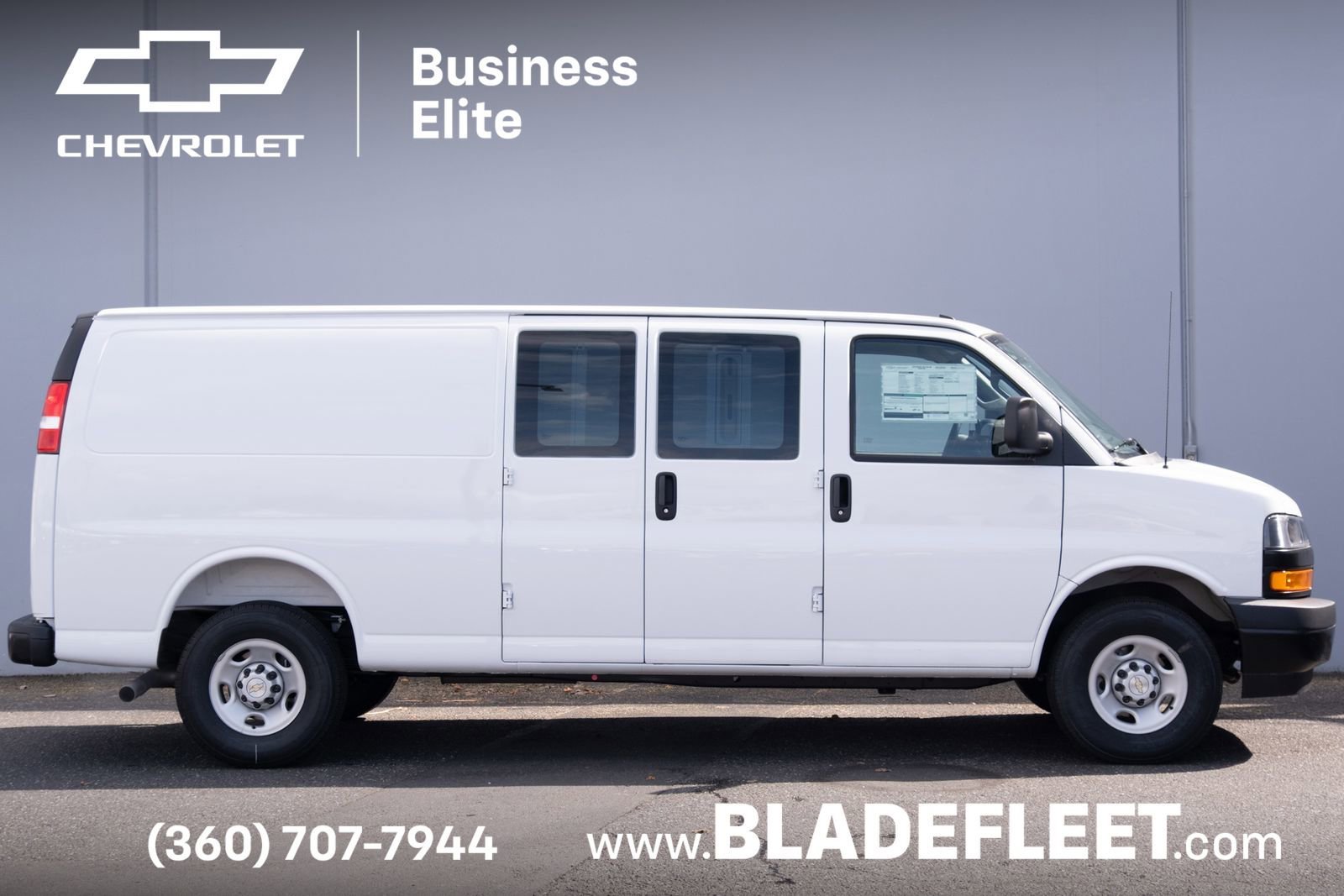 2025 Chevrolet Express Cargo Work Van - Photo 19