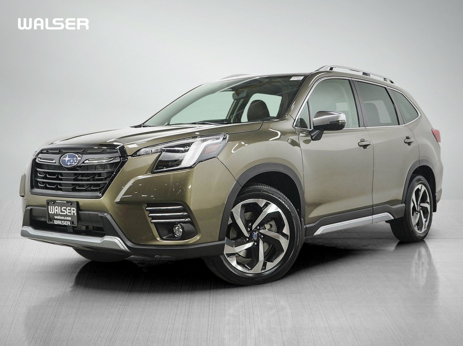 Used 2024 Autumn Green Metallic Subaru Touring image 1