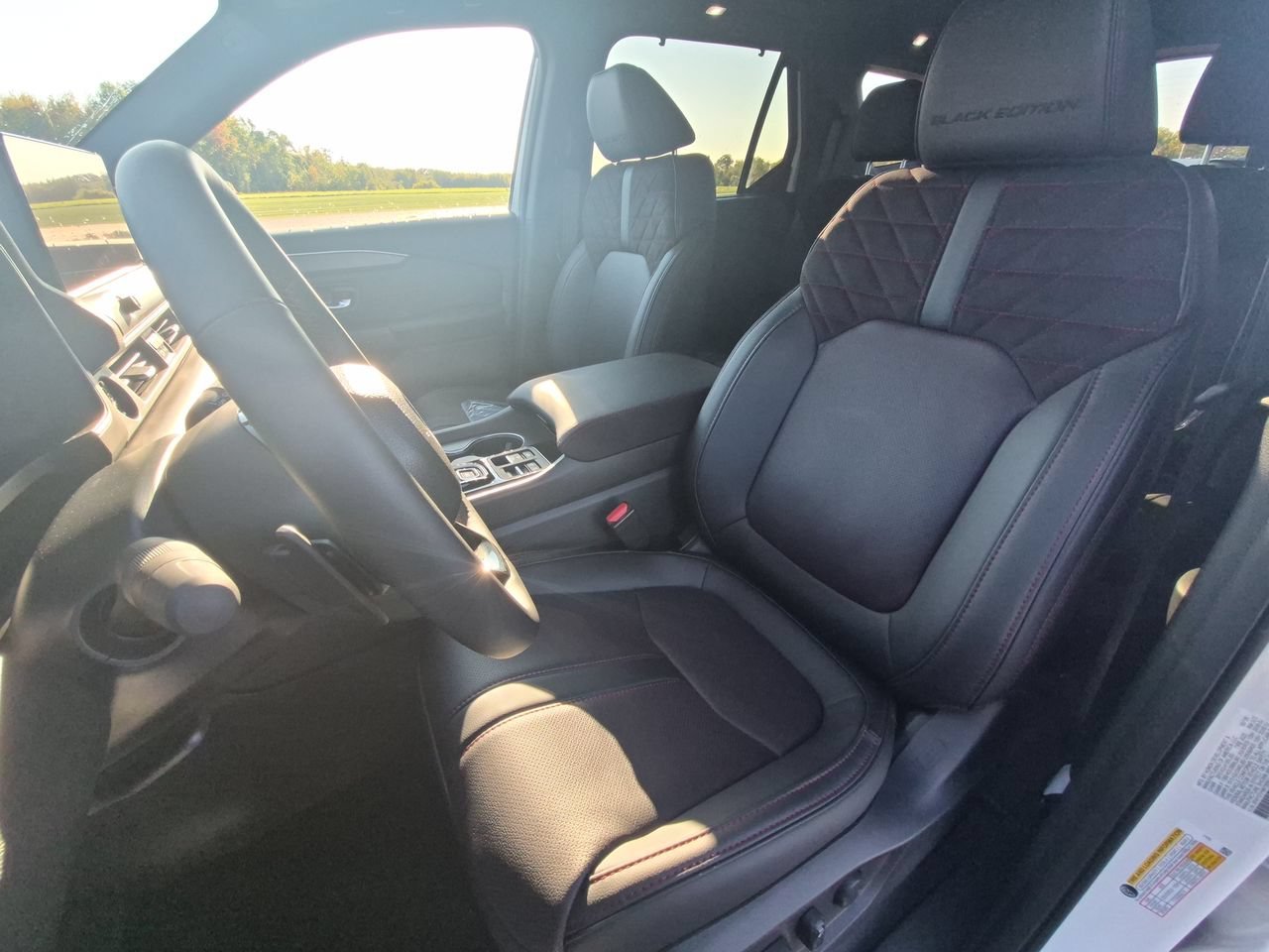 New 2026 Platinum White Pearl Honda Black Edition AWD image 11