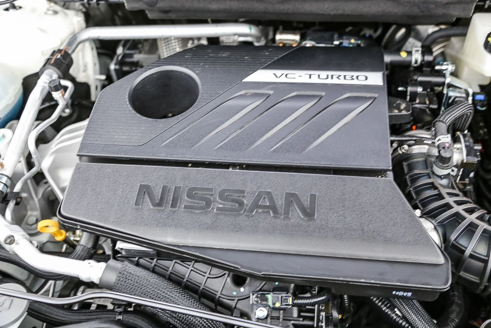 New 2025 Everest White TriCoat Nissan Rock Creek® image 13