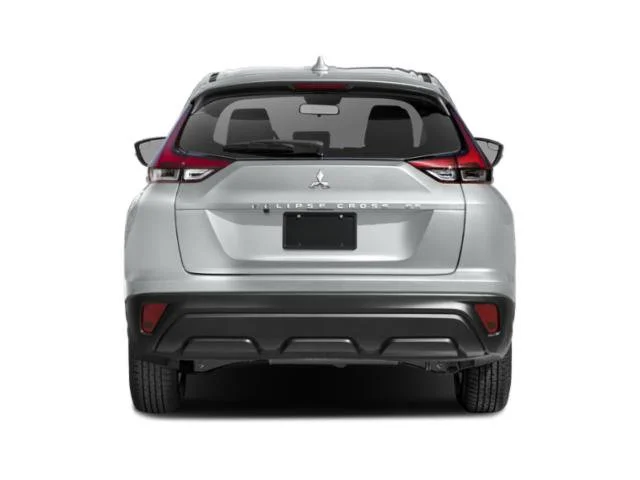 Used 2022  Mitsubishi ES image 5