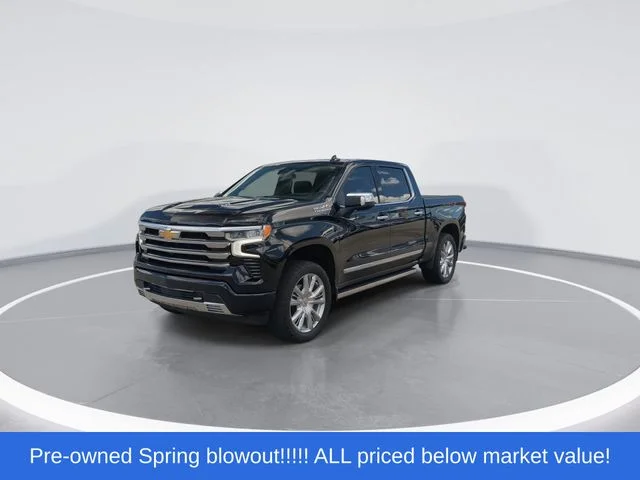 Used 2024 Black Chevrolet High Country image 4