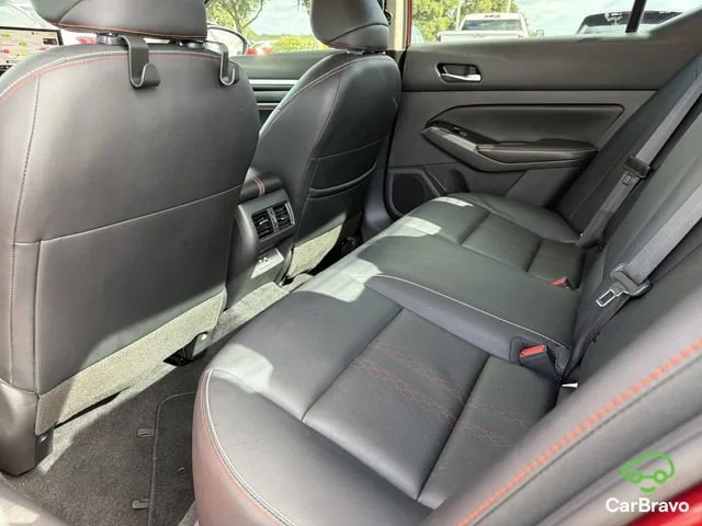 Used 2023 Red Nissan SR VC-Turbo FWD image 17