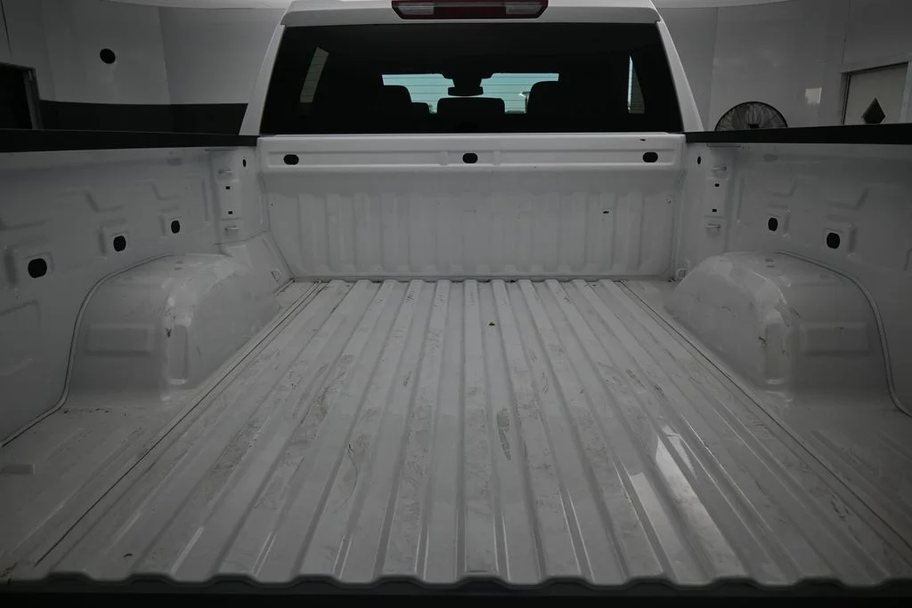 Used 2026 Summit White Chevrolet WT image 31
