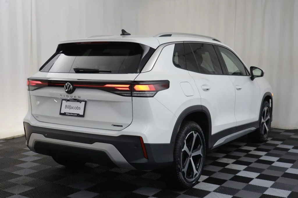 New 2026 Pure White Volkswagen 2.0T SE image 17