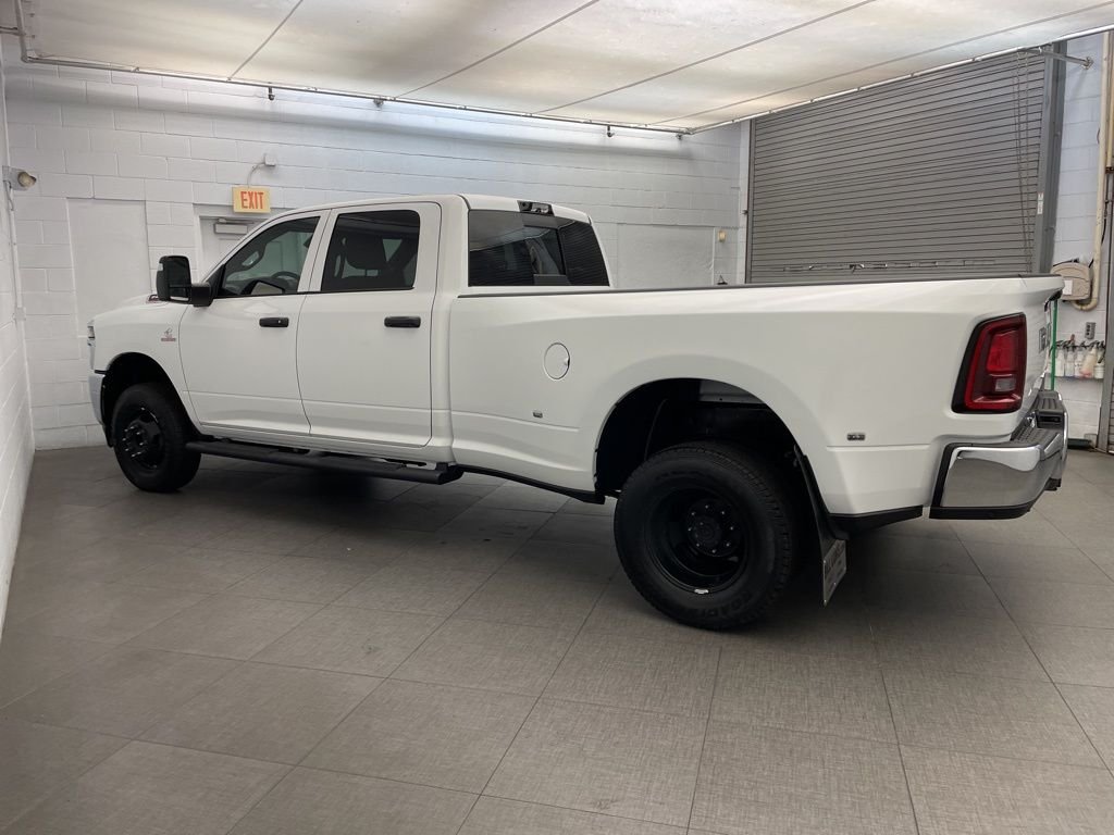 New 2026 Bright White Clear-Coat Exterior Paint RAM Tradesman DRW image 5
