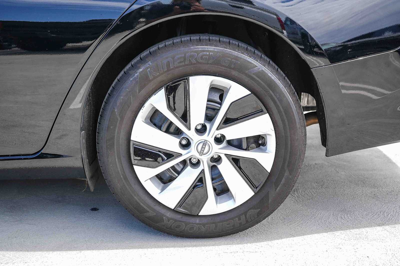 Certified Used 2025 Super Black Nissan S image 10