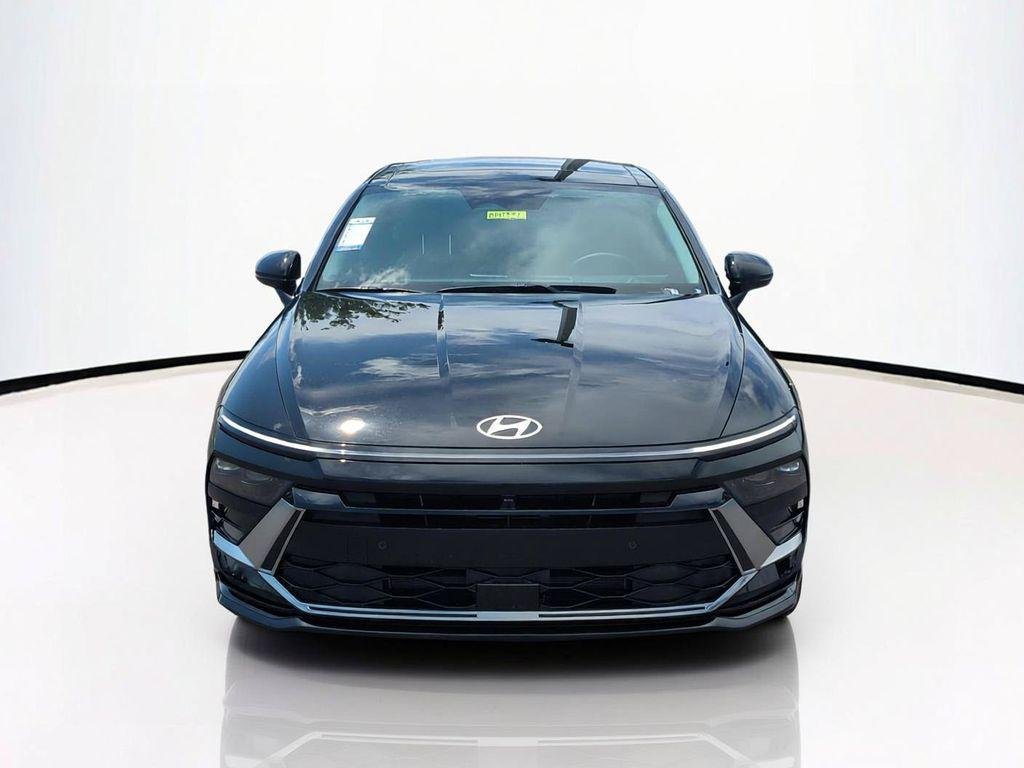 New 2026 Black Hyundai Limited image 3
