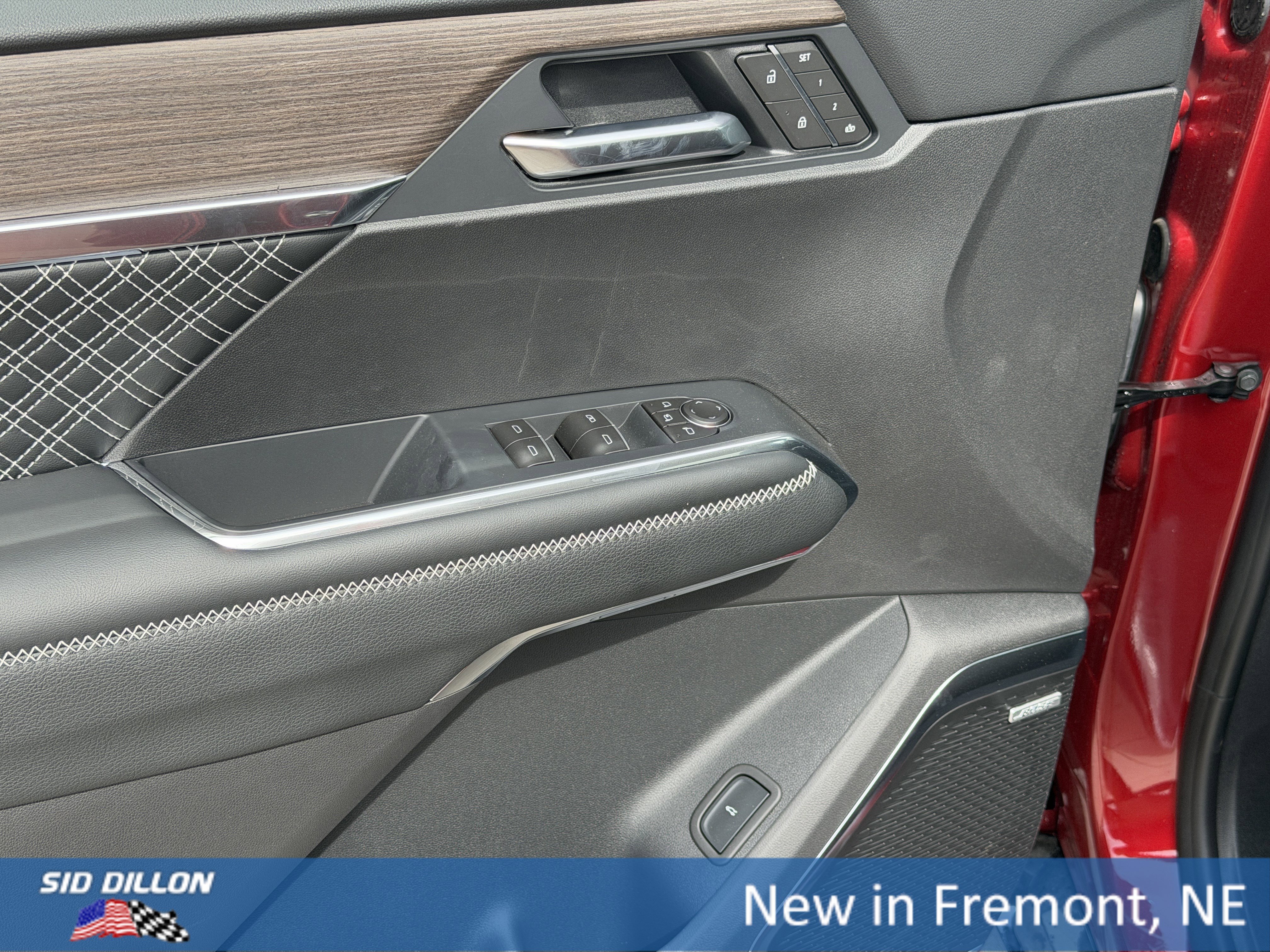 2026 GMC Acadia Denali - Photo 16