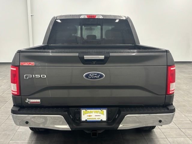 Used 2017 Gray Ford XLT image 3