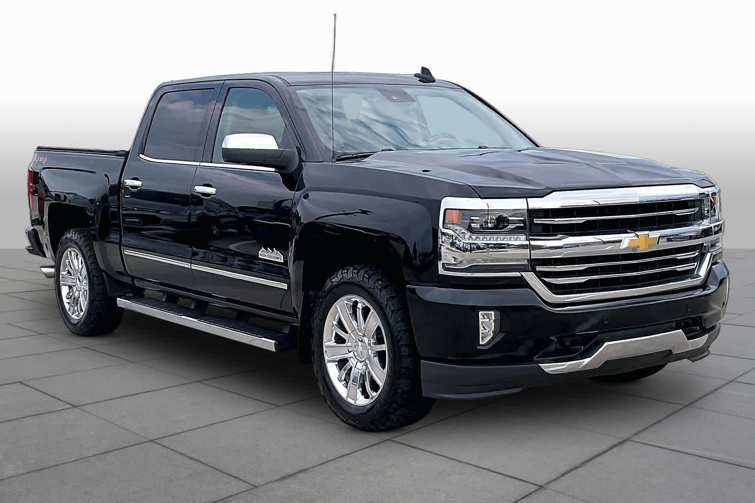 Used 2018 Black Chevrolet High Country image 3
