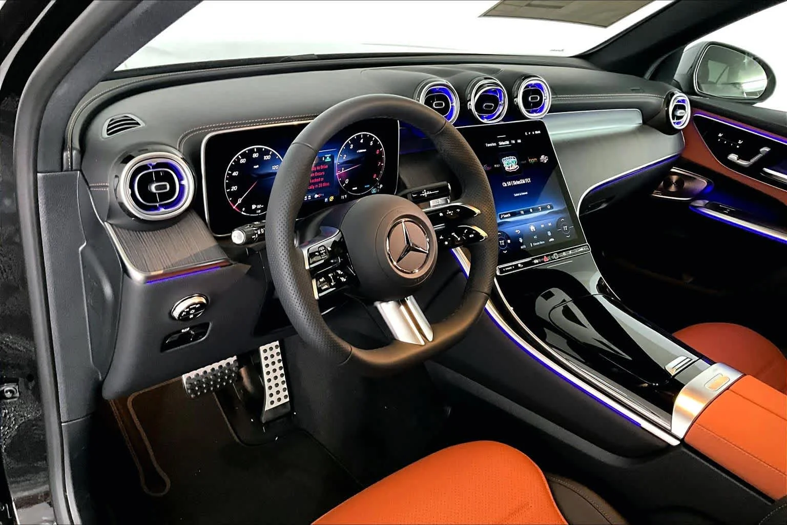 New 2026 Obsidian Black Metallic Mercedes-Benz GLC 300 image 10