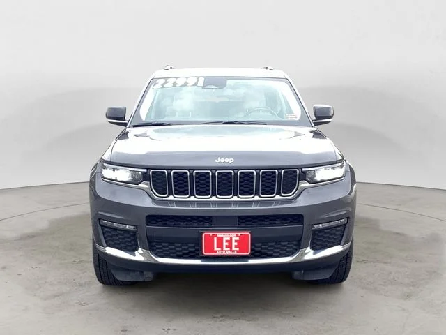 Used 2022 Baltic Gray Metallic Clearcoat Jeep Limited image 8