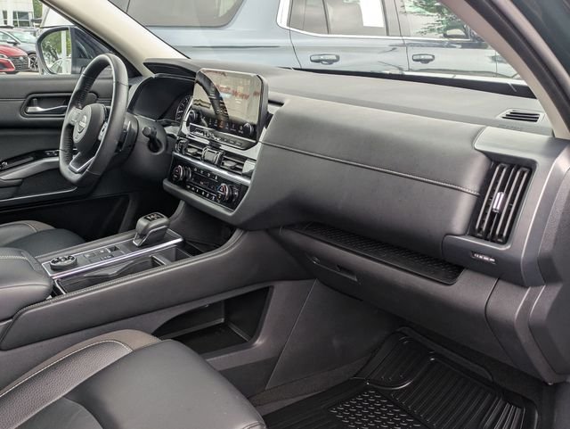 Used 2023 Black Nissan SL image 30