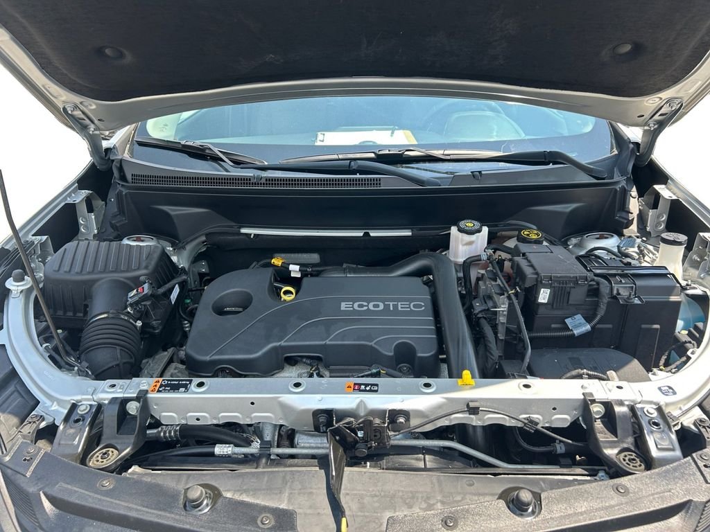 Used 2021 Silver Chevrolet LT image 14