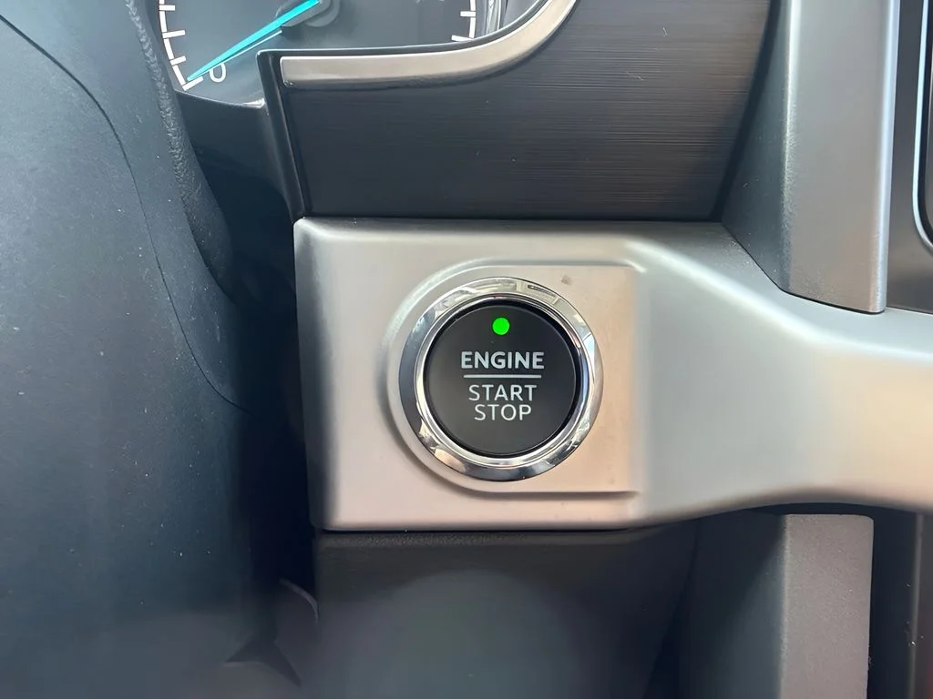 Used 2023 Blue Ford XLT image 14