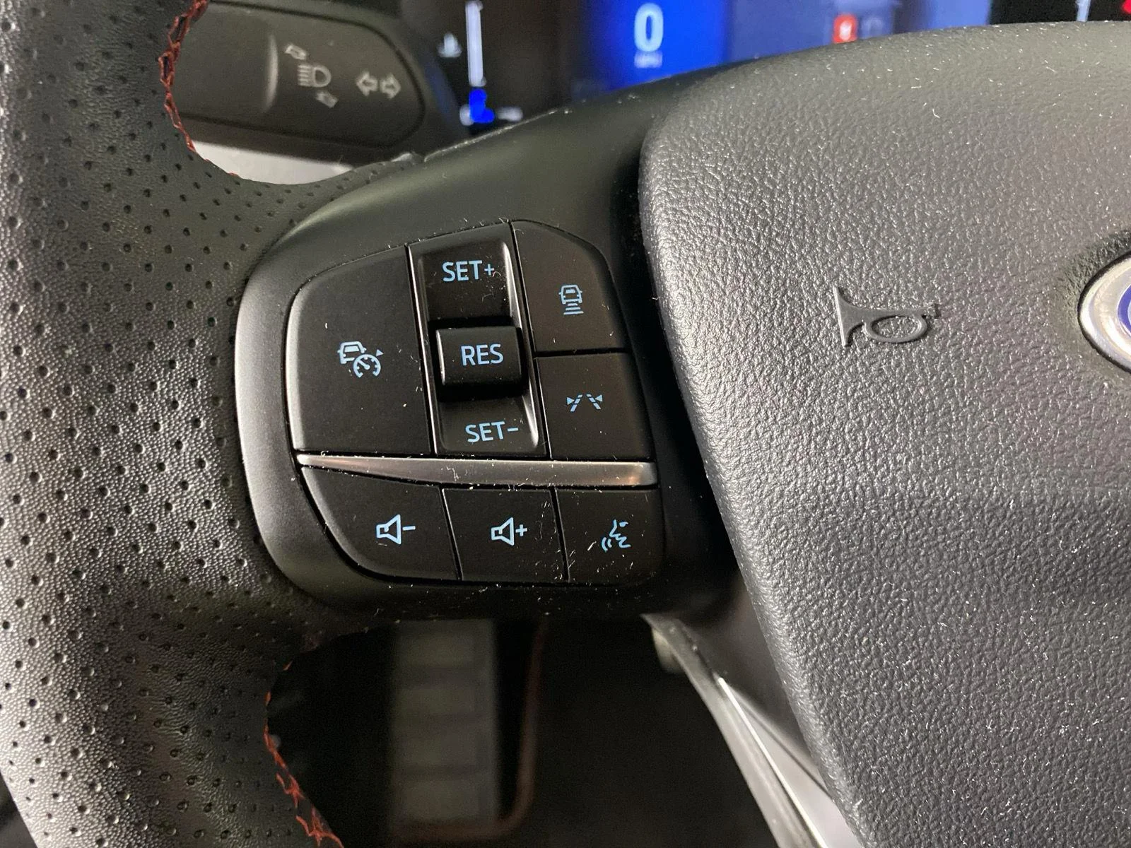 Used 2023 Carbonized Gray Ford ST-Line image 25