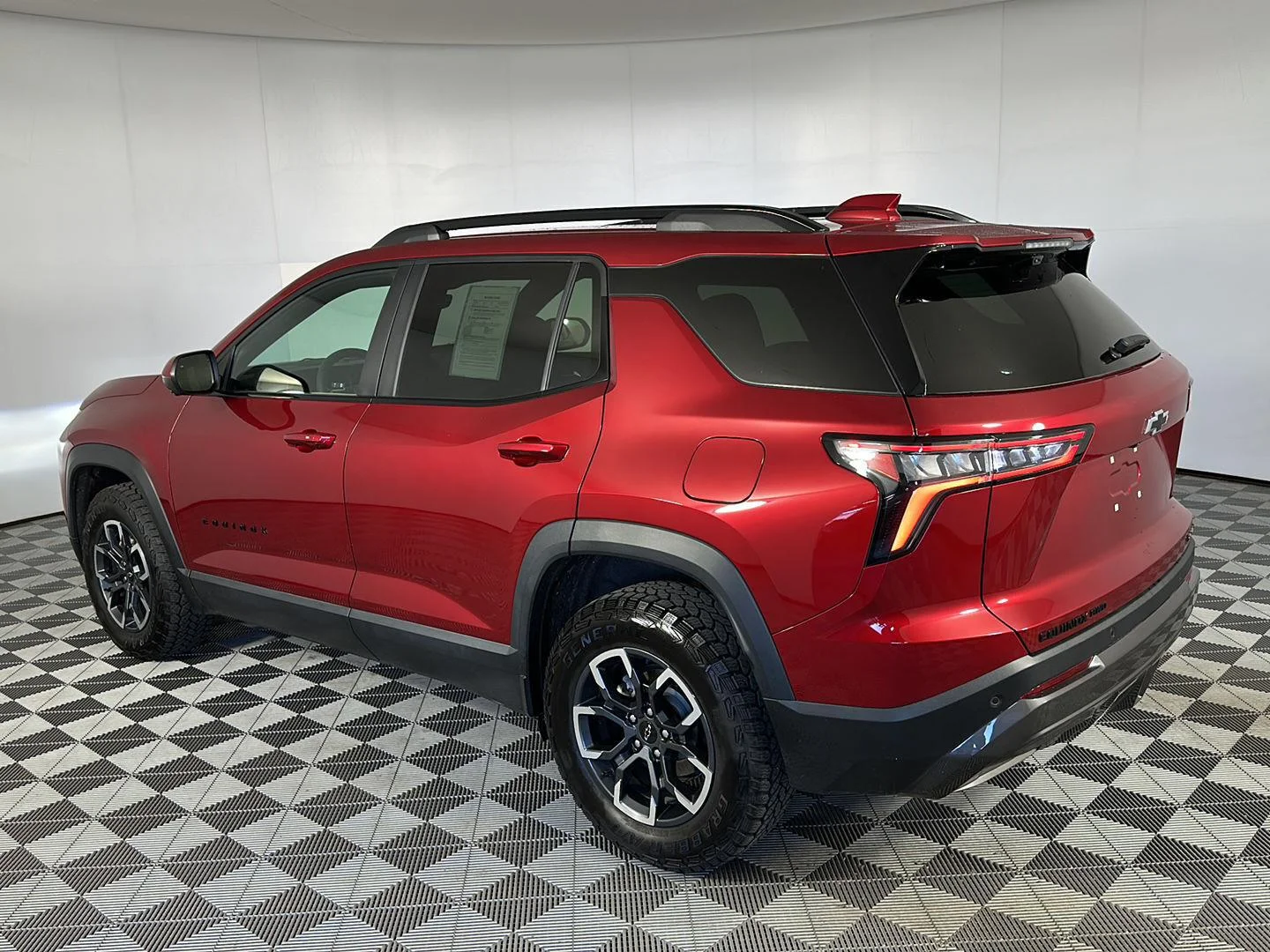 Used 2025 Radiant Red Tintcoat Chevrolet AWD ACTIV image 23