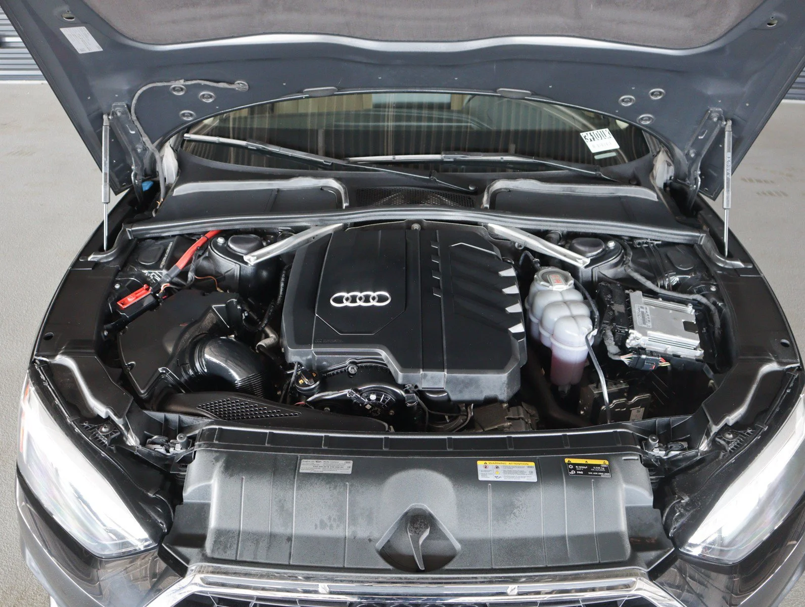 Used 2023 Mythos Black Metallic Audi Premium image 4