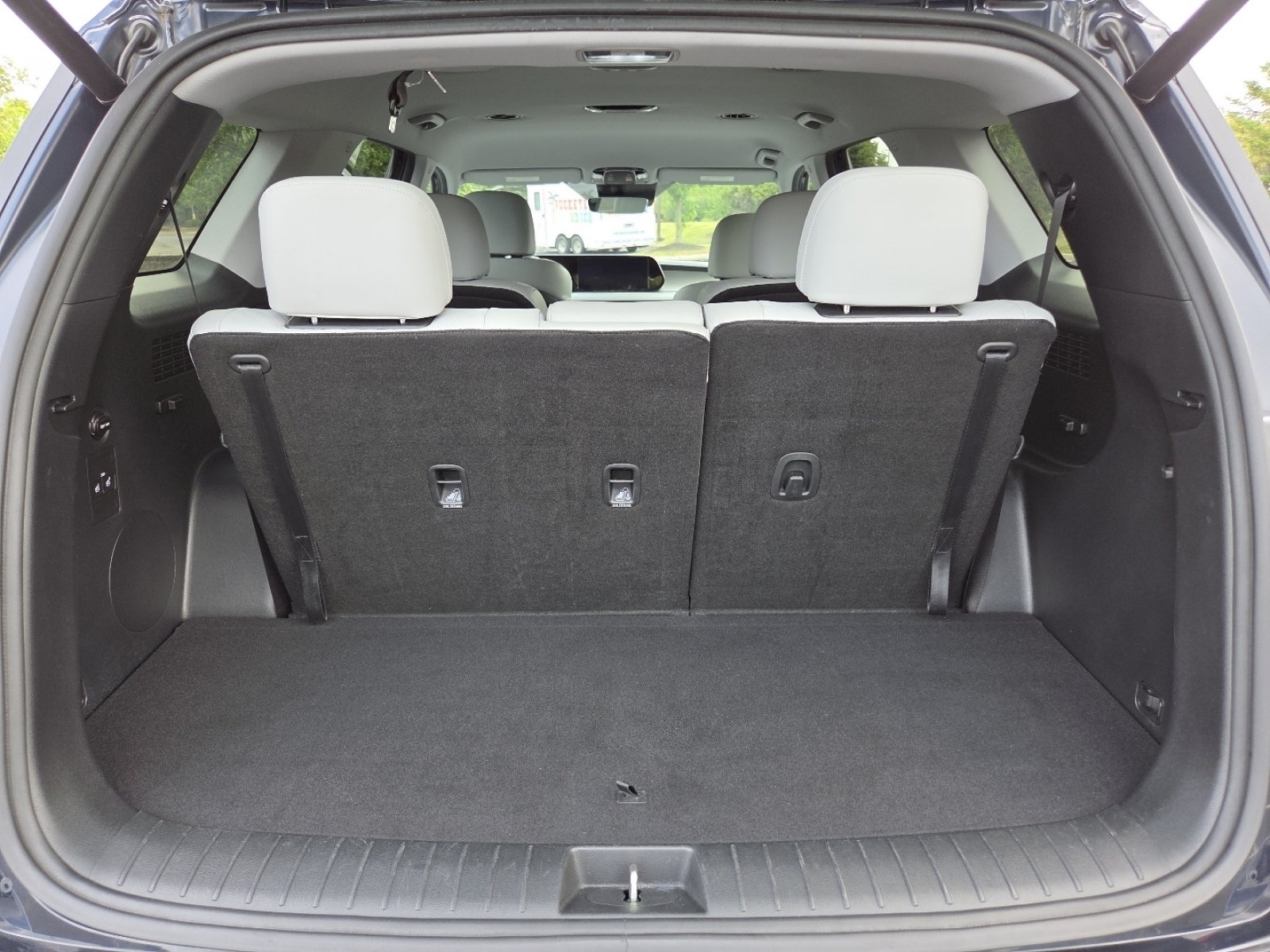 Used 2024 Moonlight Hyundai SEL image 23