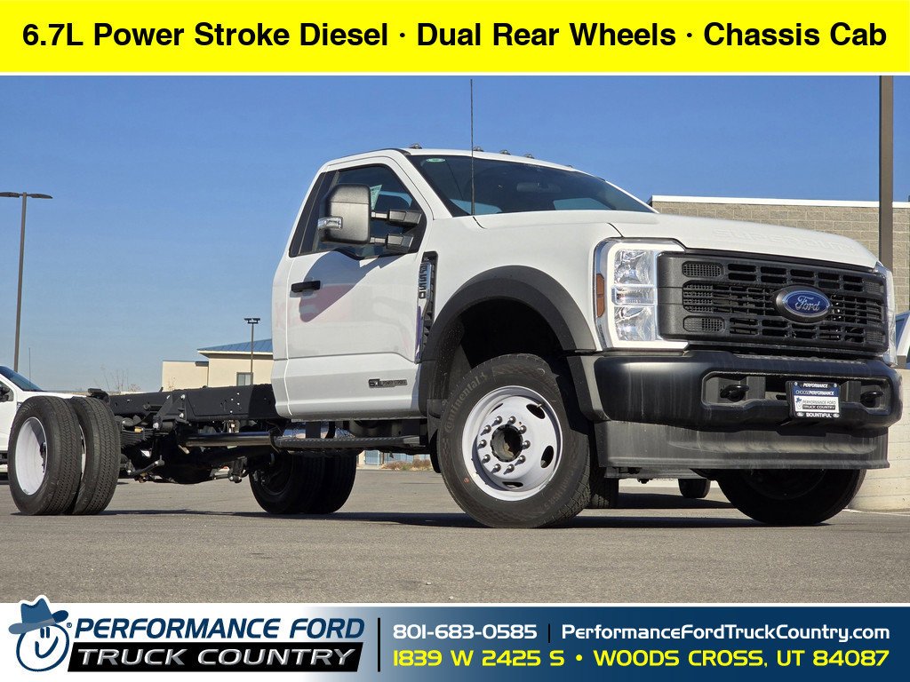 2025 Ford F-550 Super Duty Chassis Cab