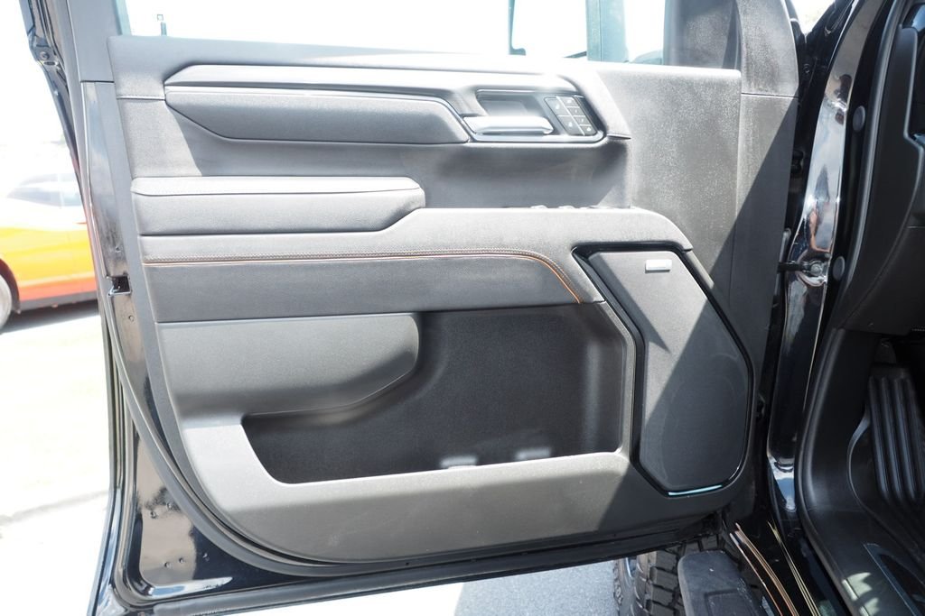 Used 2025 Black GMC AT4 image 14