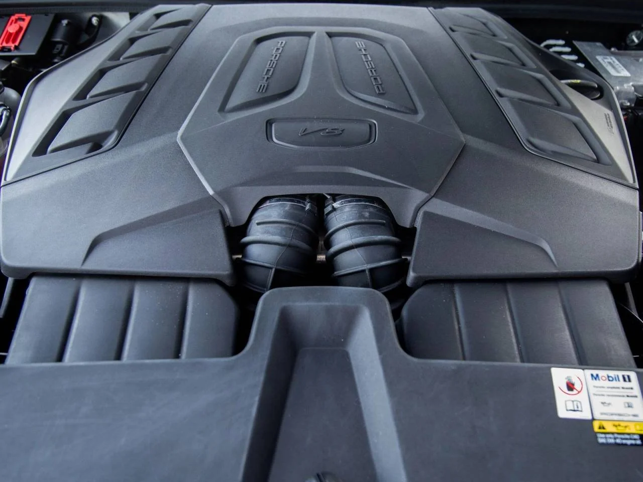 Certified Used 2024  Porsche S image 28