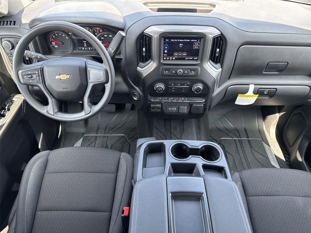 2026 Chevrolet Silverado 1500 Custom - Photo 9