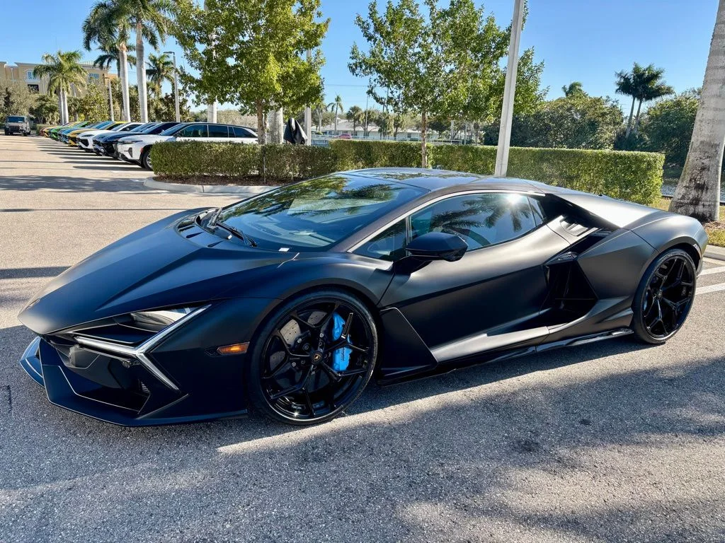Used 2025 Black Lamborghini  image 12