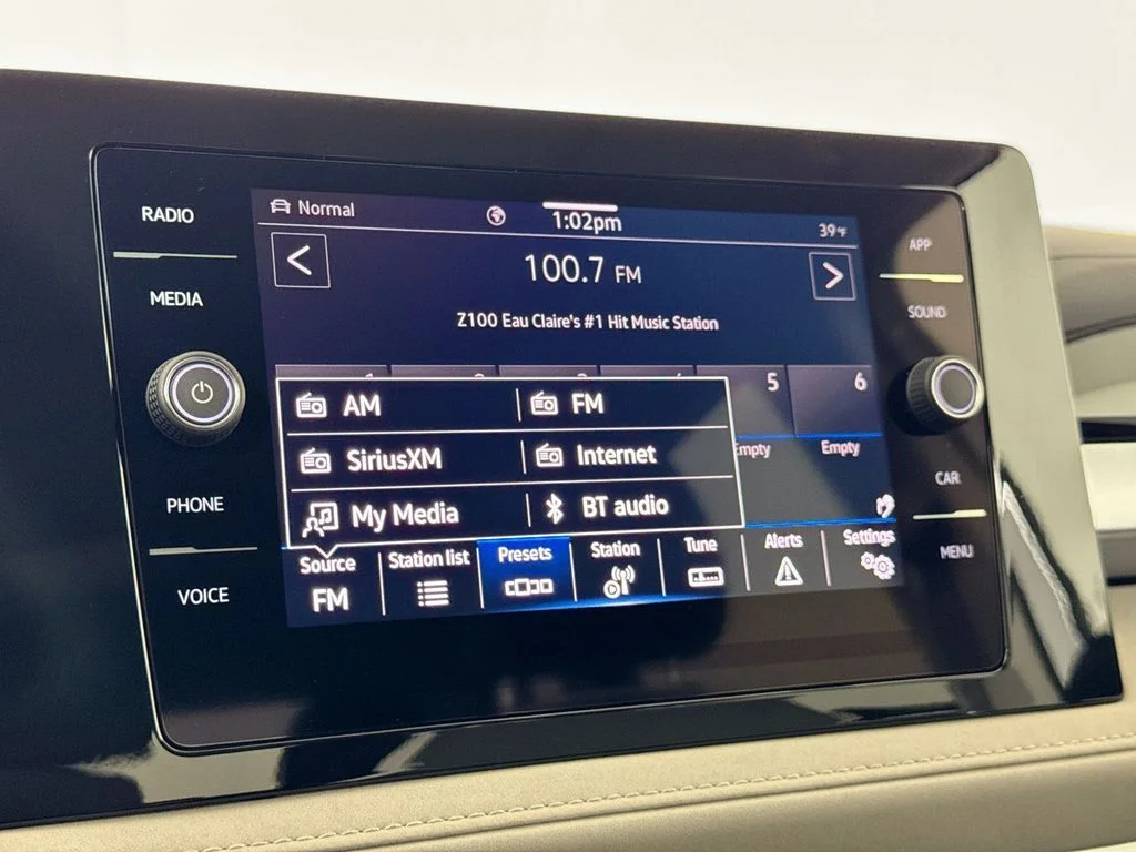 2026 Volkswagen Taos SE - Photo 29