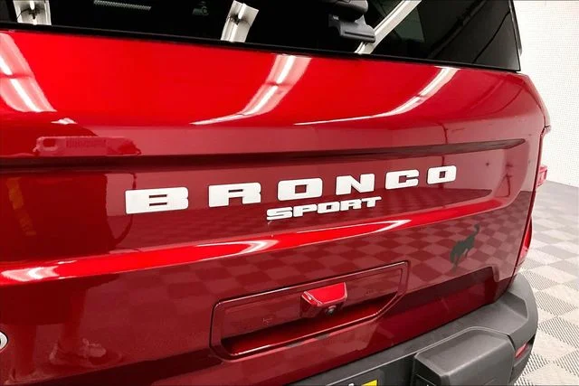 Used 2025 Ruby Red Metallic Ford Big Bend image 9