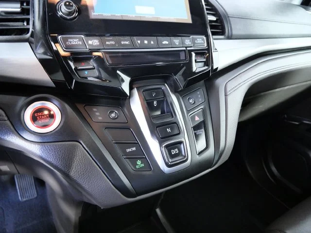 Certified Used 2018 Gray Honda EX-L image 20