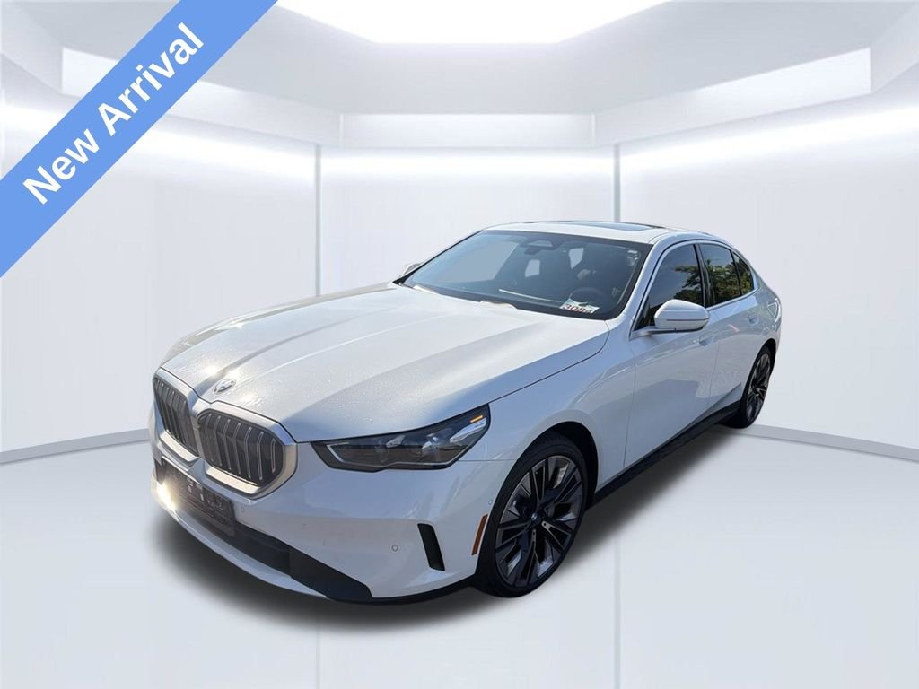 Used 2026 White BMW 530i image 1