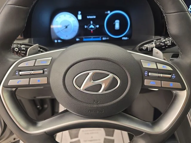 Used 2025 Silver Hyundai Calligraphy image 37