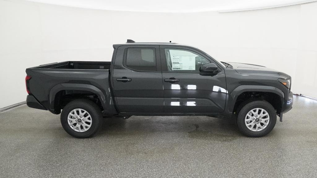 2025 Toyota Tacoma SR5 - Photo 44