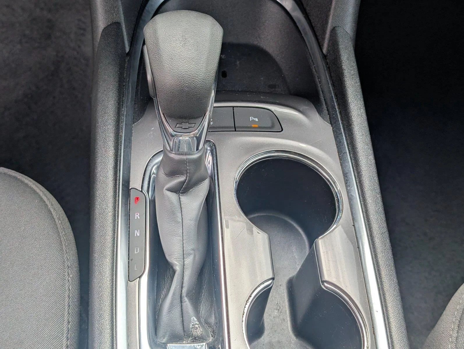 Used 2024 Summit White Chevrolet 1LT image 25