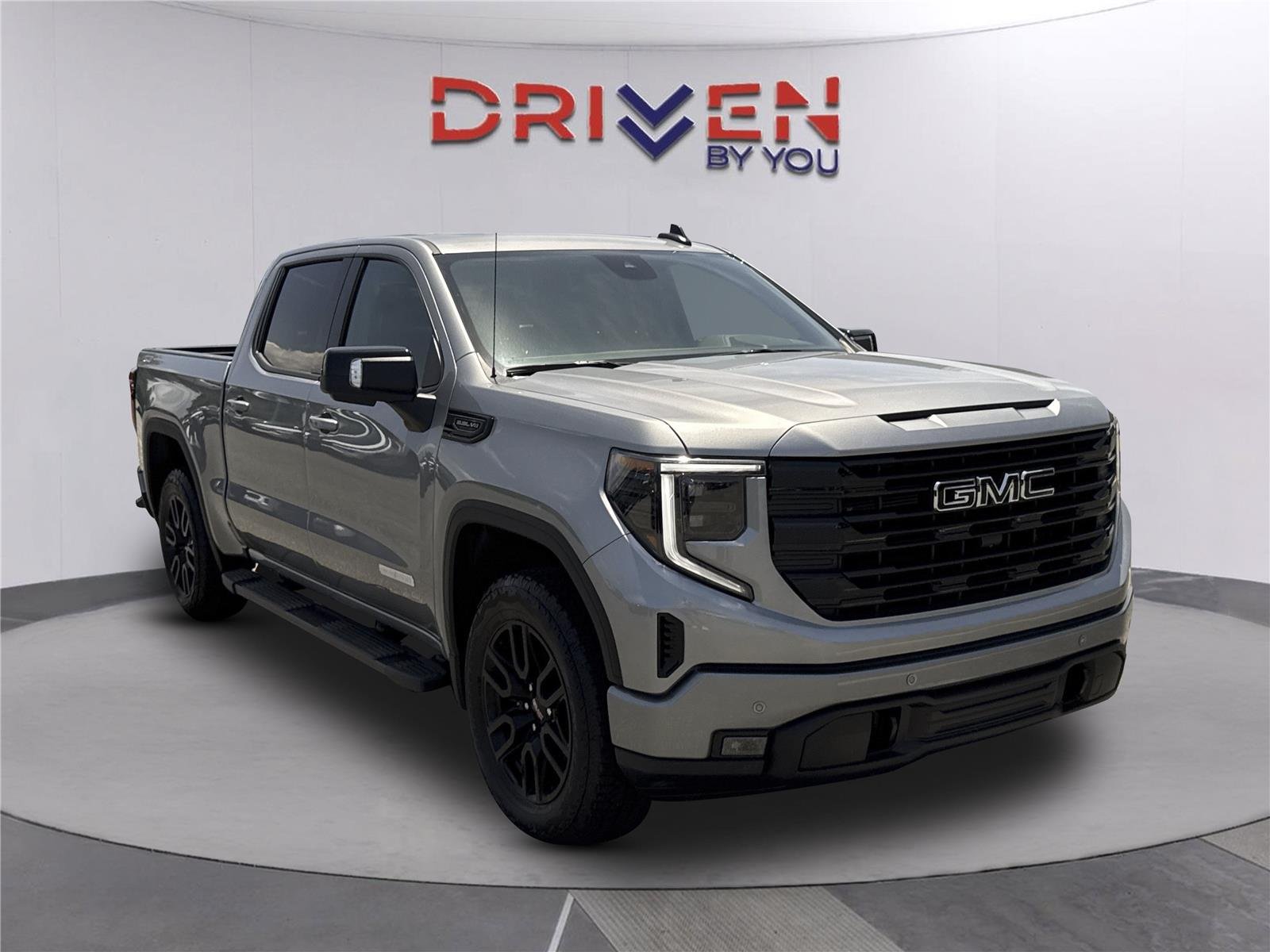 New 2026 Sterling Metallic GMC Elevation image 2