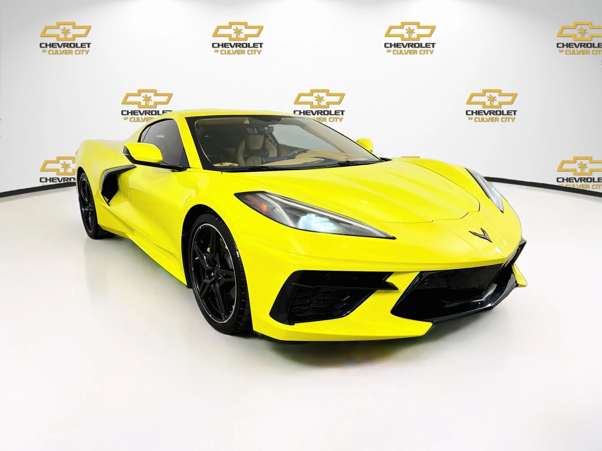 Used 2023 ACCELERATE YELLOW METALLIC Chevrolet 3LT image 1