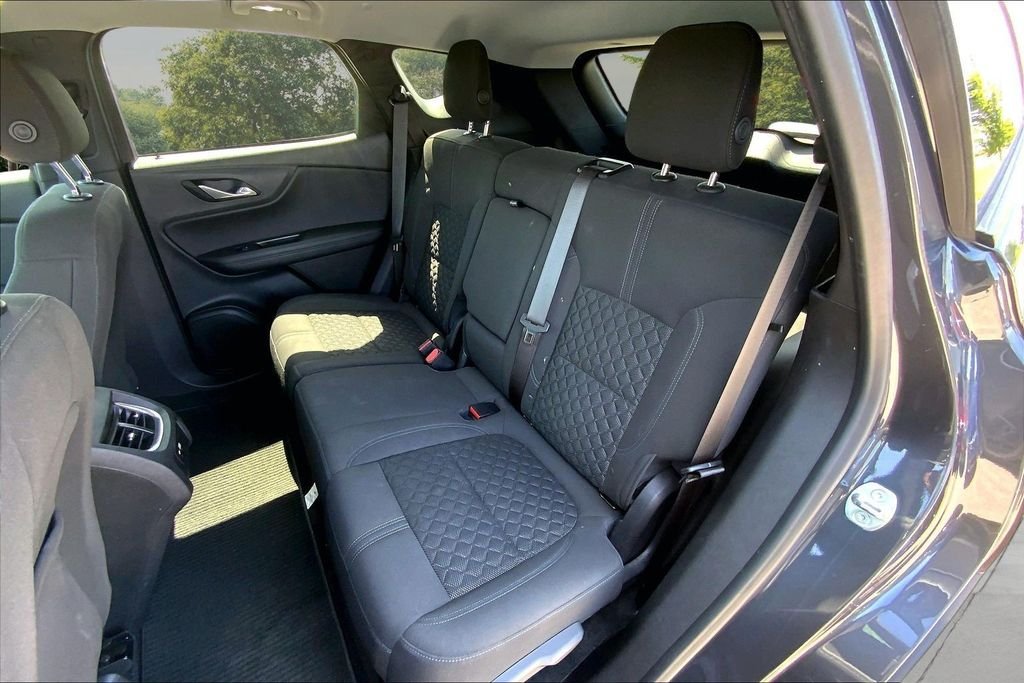 Used 2021 Gray Chevrolet LT image 22