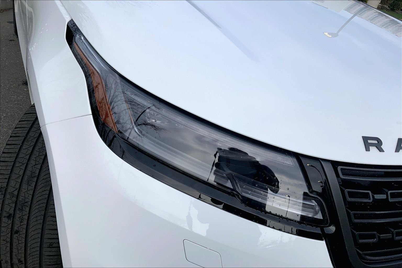 Certified Used 2026 Fuji White Land Rover Dynamic SE image 27